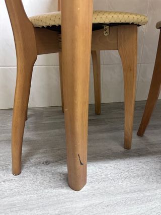 Mesa extensible cocina + 2 sillas + banqueta