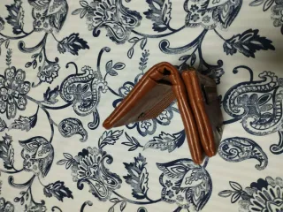 Cartera de piel marrón Misako