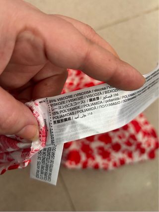 Shorts florales rojos Mango Talla 42