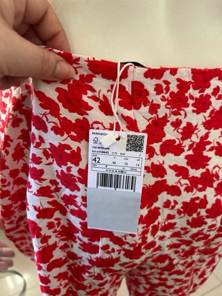 Shorts florales rojos Mango Talla 42