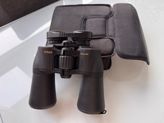 Prismáticos Nikon Aculon A211 12x50 sin usar