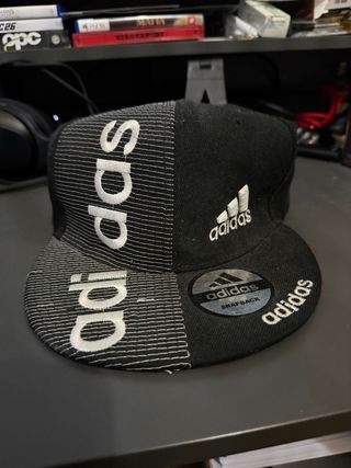 Gorra Adidas Snapback Negra