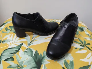 Botines negros piel T39