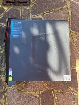 Case PC ASUS G11CB con lettore DVD