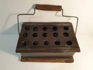 Calientapiés / Brasero de mano rústico