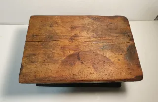 Calientapiés / Brasero de mano rústico