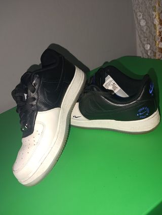 Nike Air Force 1 Low Edición Limitada bale