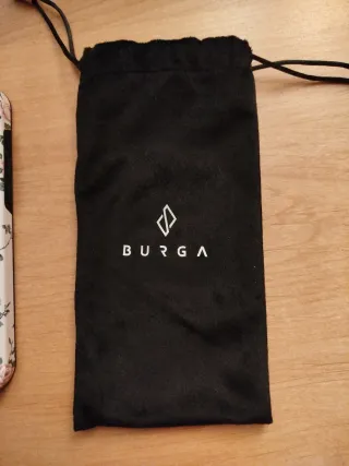 para iPhone 16 Pro Max. Marca Burga Tough.