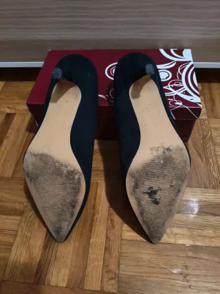 Zapatos de tacón negros