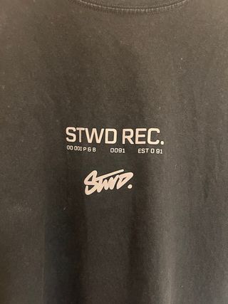 Camiseta Pull&Bear Negra Talla L