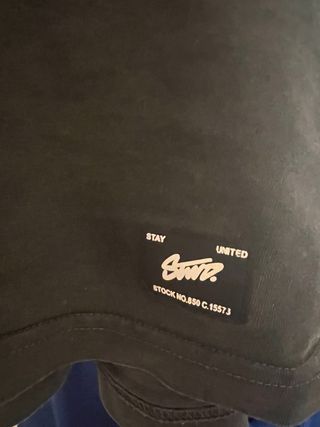 Camiseta Pull&Bear Negra Talla L