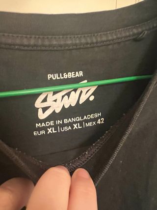 Camiseta Pull&Bear Negra Talla L