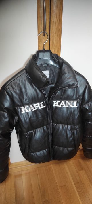 Cazadora Karl Kani Piel Talla S, en buen estado