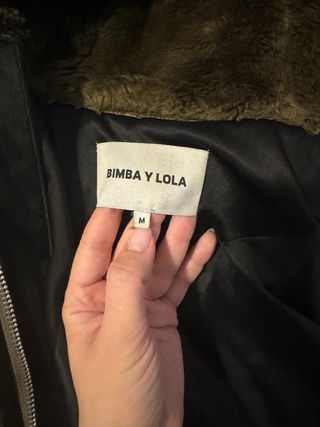 Abrigo Bimba y Lola marron de pelo talla M