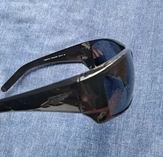 Gafas de sol Arnette negras polarizadas