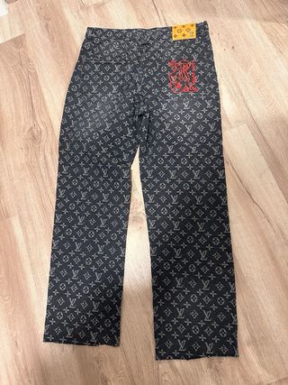 Pantaloni Louis Vuitton Monogram effetto scolorito