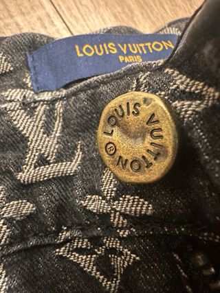 Pantaloni Louis Vuitton Monogram effetto scolorito