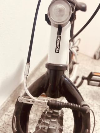 Bicicleta infantil Rockrider blanca