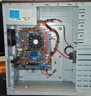 TORRE ORDENADOR ASUS