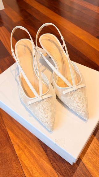 Zapatos de novia encaje y lazo
