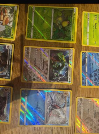 Carte Pokemon Nidorino, Mareanie, Grubbin, Jangmo-