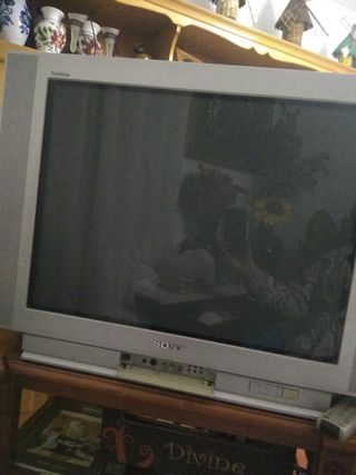 Televisor Sony Trinitron Grande