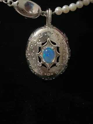 Colgante de ópalo natural