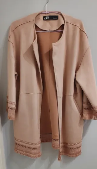 Chaqueta Levita efecto Ante, Zara, Talla M.