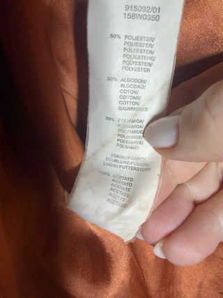 Parka naranja talla grande sintesis