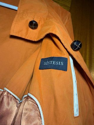 Parka naranja talla grande sintesis