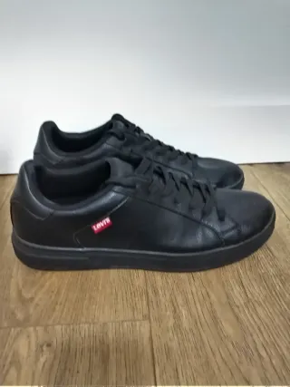 Zapatillas Levi's Negras
