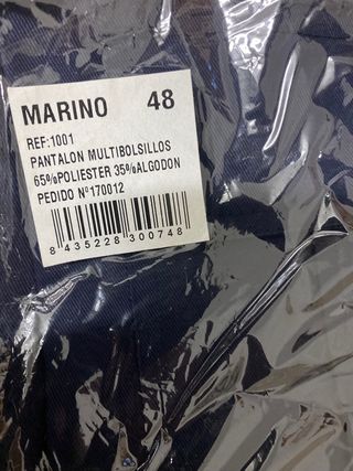 Pantalón Marino Multibolsillos Talla 48