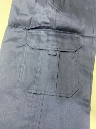 Pantalón Marino Multibolsillos Talla 48