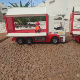 Pack 2 Camiones Euro Trans Playmobil 9370