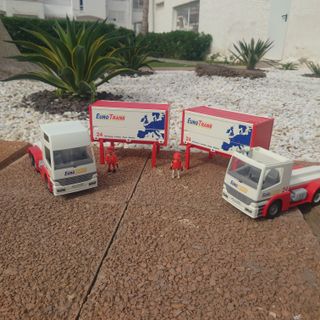 Pack 2 Camiones Euro Trans Playmobil 9370