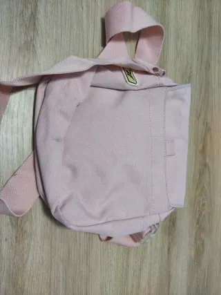 Mochila Reebok rosa pequeña