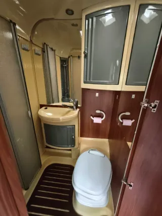 Dethleffs  Globebus I 2011