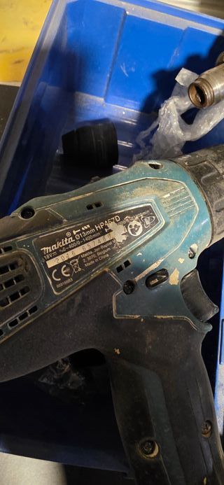2 Taladros Inalámbricos Makita