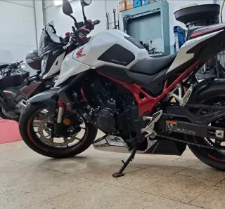 Quilla Honda Hornet 750 2023