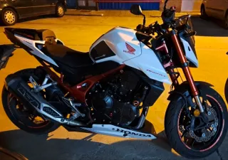 Quilla Honda Hornet 750 2023