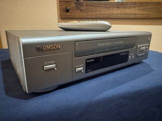 Videograbadora VHS Thomson