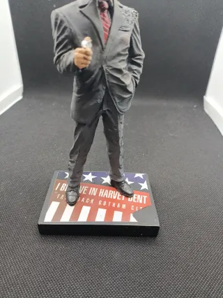 Figuras Batman y Harvey Dent Cabezonas