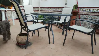 Mesa y 4 Sillas para Exterior