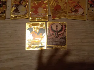 13 Cartas Pokémon Charizard Doradas
