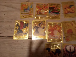 13 Cartas Pokémon Charizard Doradas