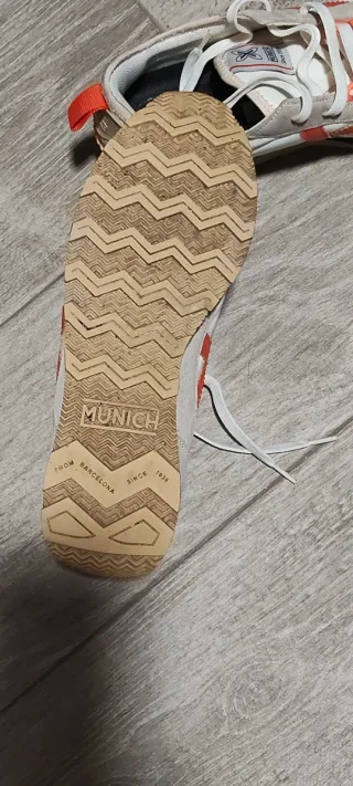 Zapatillas Munich Naranja y Blanco