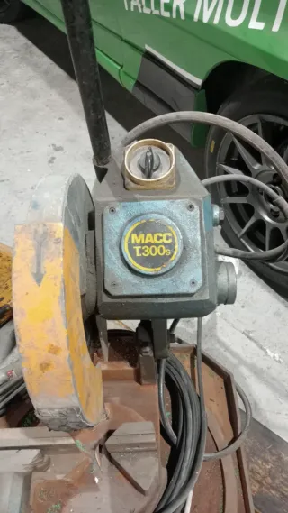 Tronzadora para cortar hierro