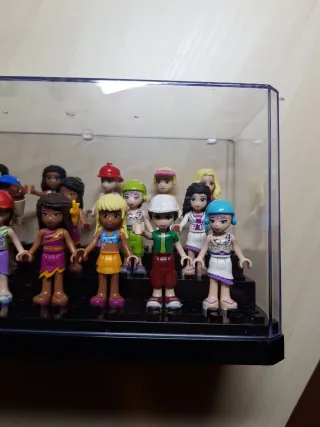 Colección LEGO Friends con Vitrina incluida