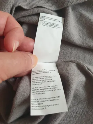 Jersey HUGO BOSS mujer gris talla M    Lana virgen