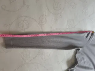 Jersey HUGO BOSS mujer gris talla M    Lana virgen